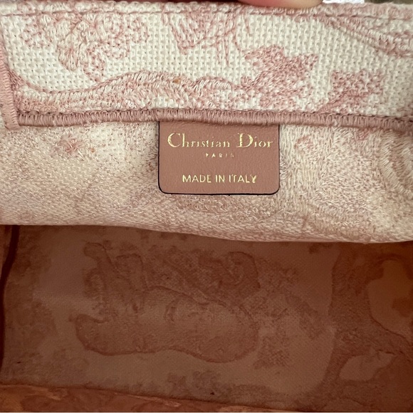 DIOR Ecru and Pink Toile de Jouy Medium Book Tote Bag / DIOR Book Tote Bag - Picture 10 of 15